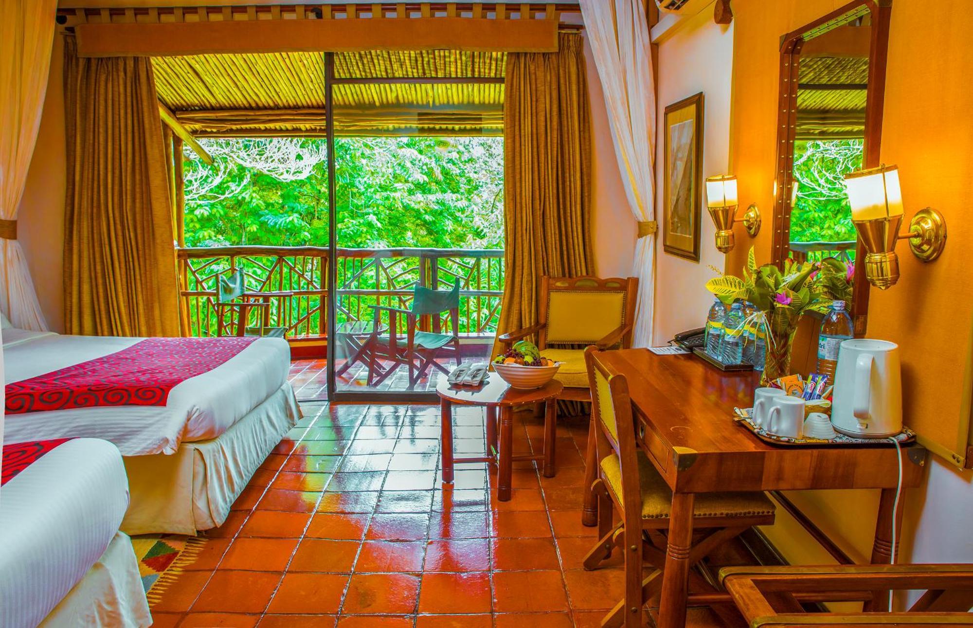 Paraa Safari Lodge Bagian luar foto